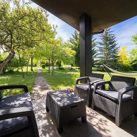 Сasa de vacaciones Zarrian Barri Etxea Lubiano