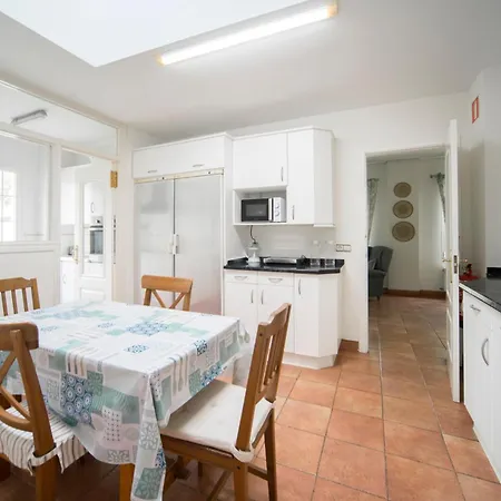 Zarrian Barri Etxea * Lubiano