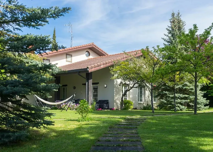 Zarrian Barri Etxea Σπίτι διακοπών Lubiano