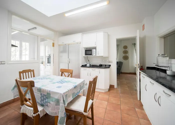 Zarrian Barri Etxea * Lubiano