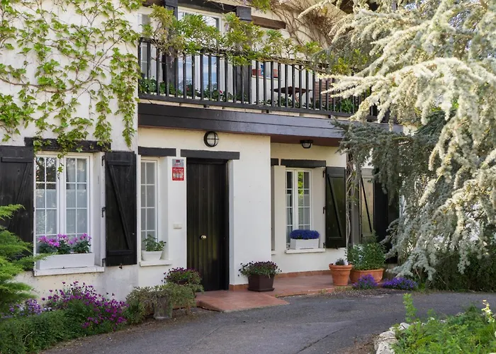 Zarrian Barri Etxea Σπίτι διακοπών Lubiano